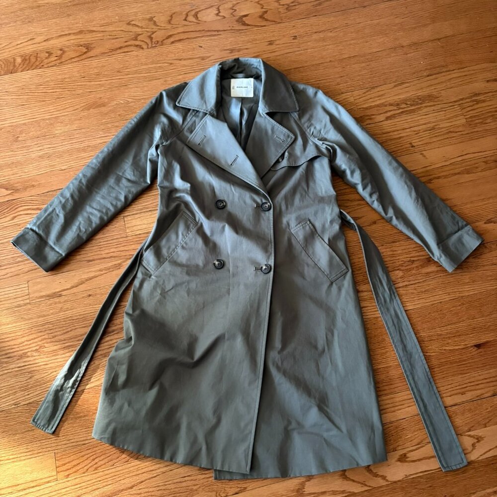 Everlane The Trench Coat in Pewter Green